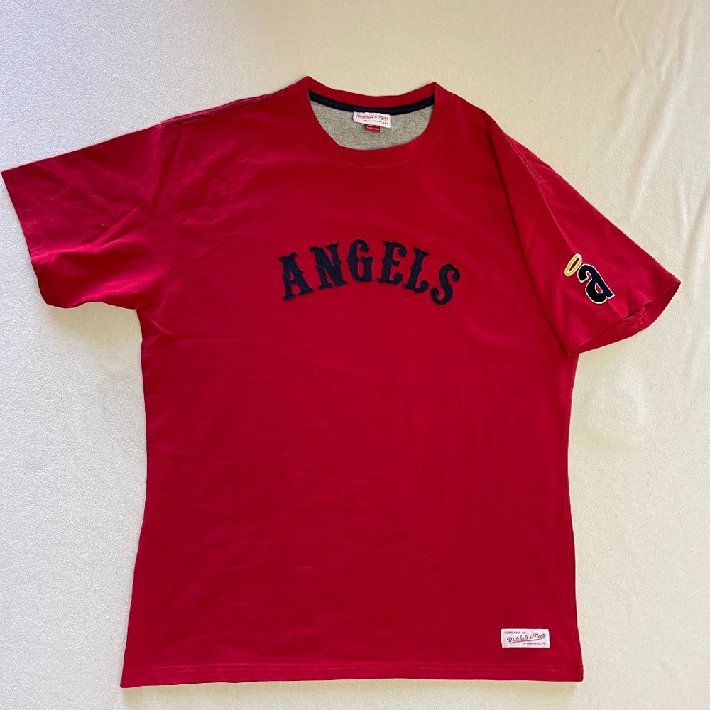Angels Short Sleeved shirt